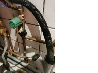 Loodgieter CV Lekkage Lekkage overdrukventiel CV ketel