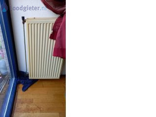 Loodgieter Reparatie radiator Toevoer radiator afgebroken