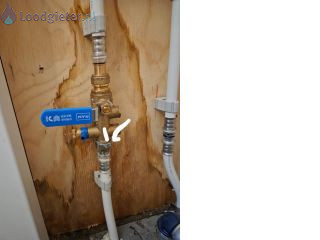 Loodgieter Lekkage waterleiding Lekkage waterleiding