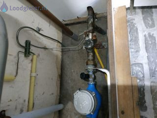Loodgieter Emmen Lekkage water in meterkast