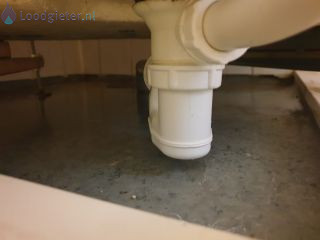 Loodgieter Hellevoetsluis Lekkage bad