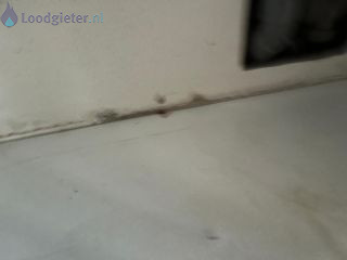 Loodgieter Heerenveen Lekkage afvoer in het gootsteenkastje