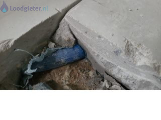 Loodgieter Leiding doorboord Leiding repareren